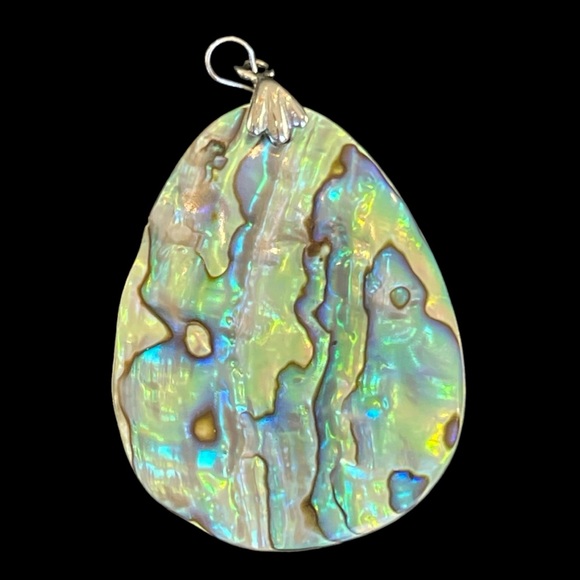 Unbranded Jewelry - 18kt White Gold Plated Abalone Shell Free Form Pendant 2”